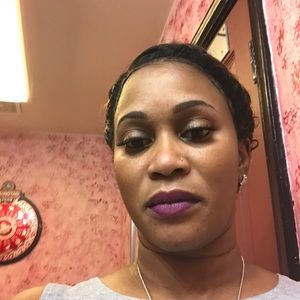 Meet your Posher, Delva